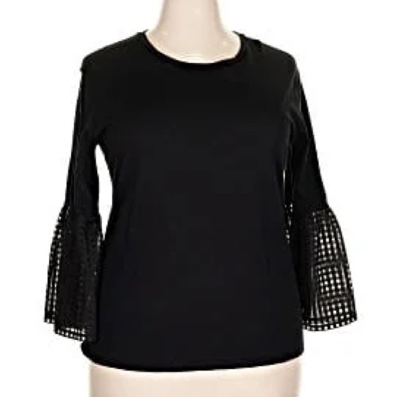 Elegant Black Bell Sleeve Blouse - Picture 4 of 4